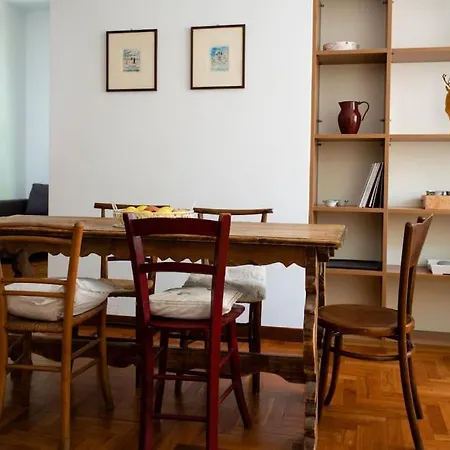 Spacious In Strategic Location - * Trento