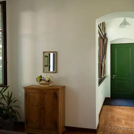 Apartment Spacious In Strategic Location - Trento
